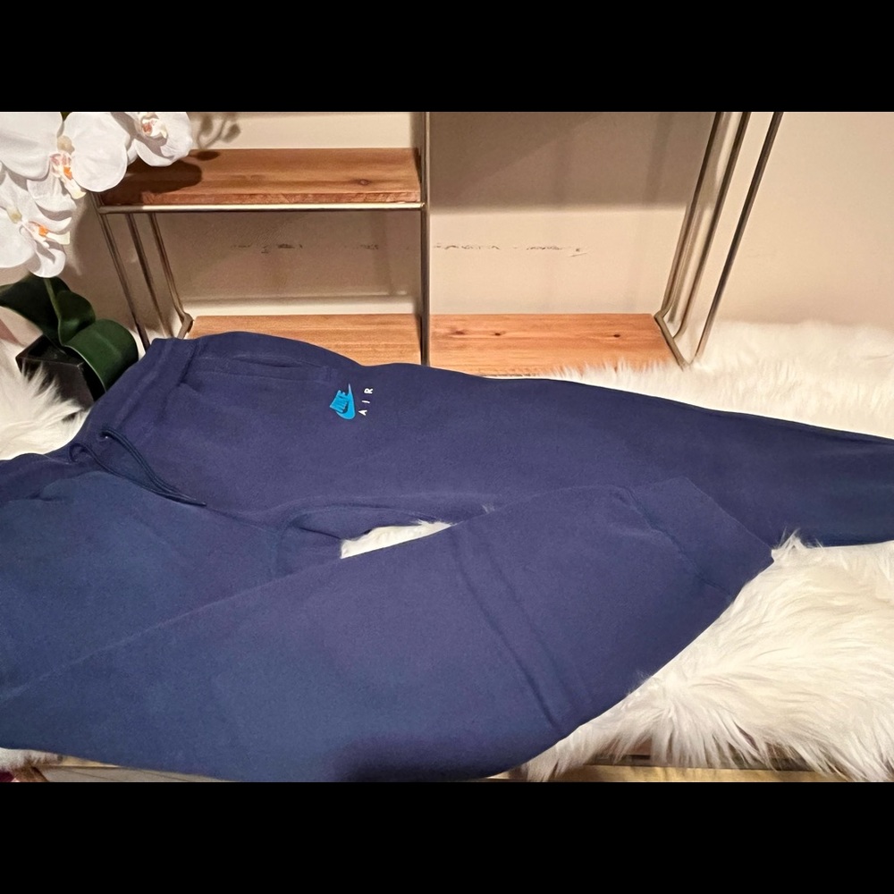 Nike joggers